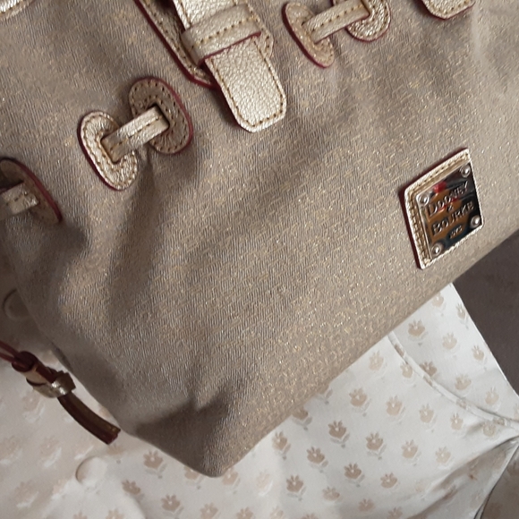 EUC Dooney and Bourke Satchel - Picture 3 of 16